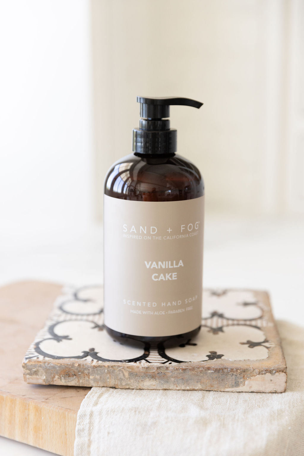 Premium Vanilla Cake 20 oz Liquid Hand Soap