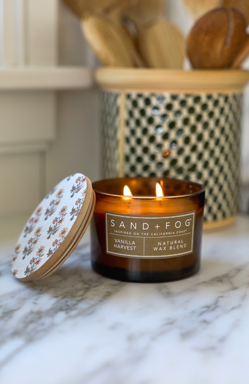 Premium Vanilla Harvest 12 oz scented candle